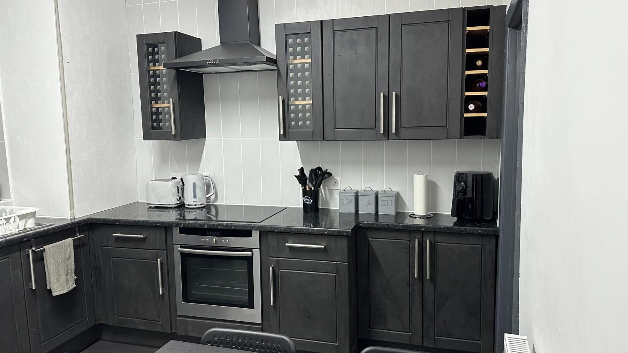 Modern 2 Bed Near Turf Moor Football Stadium, Parks, Canal And Lake Burnley Buitenkant foto